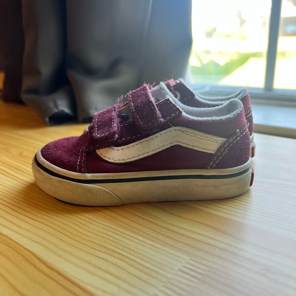 Vans Kids Maroon Velcro Skate Sneakers with White Stripe